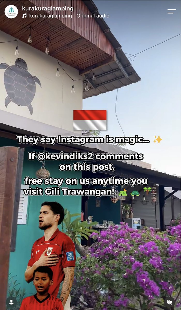 mbahasbal's tweet photo. Postingan tanggal 23 September dari pengelola Kura Kura Glamping di Gili Trawangan ini baru lewat di beranda saya. “Kalau dikomen Kevin Diks, free stay buat Kevin Diks.” 

Dan beneran dong 3 hari lalu Kevin Diks ngasih komen “Not a free stay for me, but for another person 🙏🏼”

Amanah dari kapten pun langsung dijalankan, dan saat ini mereka sedang ngasih giveaway free 3D2N buat 3 pemenang (masing2 1 tenda glamping AC untuk 2 orang). Bagi yang minat, masih ada waktu ikutan sampai dengan 18 Oktober.

Ini beneran ide kreatif dari pelaku usaha pariwisata “menggandeng” pemain Timnas 😊 Semoga sukses untuk Kura Kura Glamping 🐢🏕️

📸 : IG kurakuraglamping