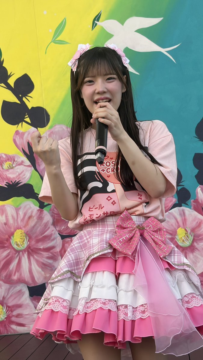 Gf0wh4H8r1zsRLj's tweet photo. 10/12 The Twinkling Street vol.53 1部

りのちゃん🩷

今日は時間次第では参戦できない感じだったけど、1部だけでも参戦できて、りのちゃんに会えて嬉しかった😊

6月ぶりのアルティエ参戦！写真映えするし、今回もいい写真撮れたかな👍 https://t.co/1crPekJSv0