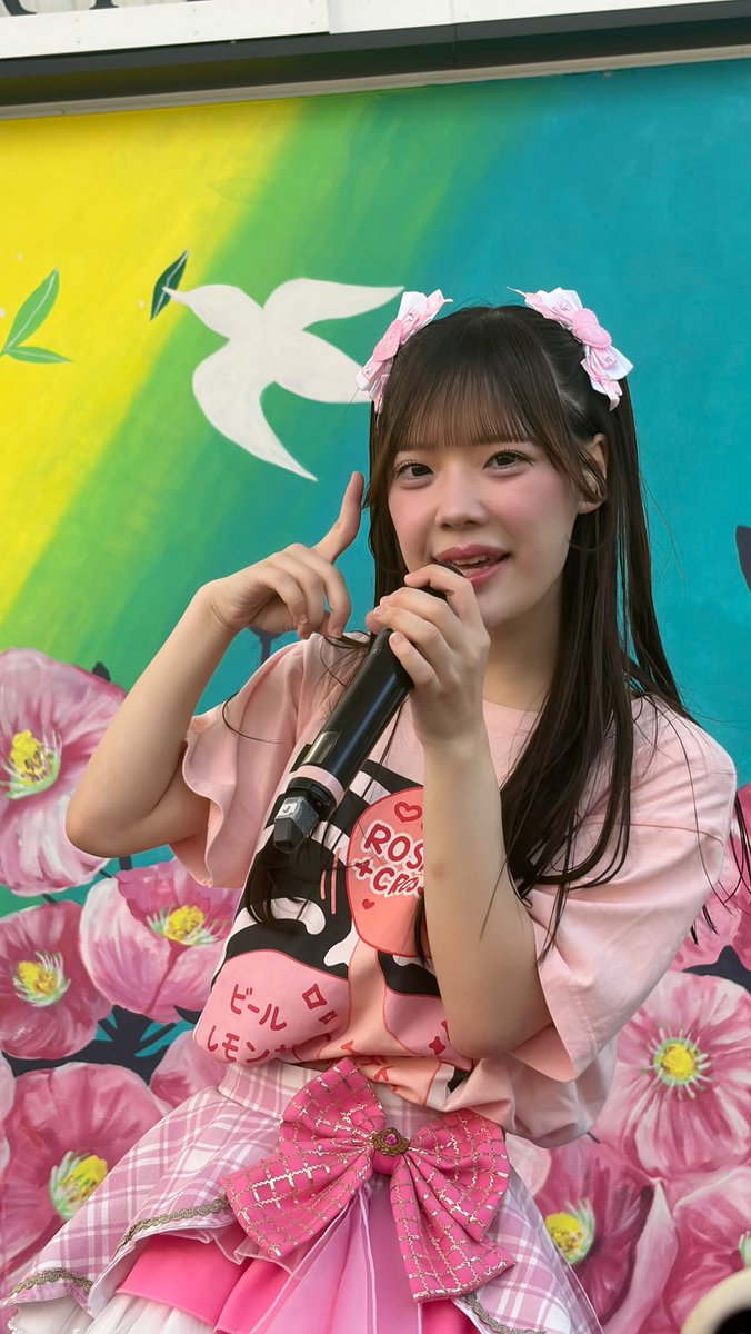 Gf0wh4H8r1zsRLj's tweet photo. 10/12 The Twinkling Street vol.53 1部

りのちゃん🩷

今日は時間次第では参戦できない感じだったけど、1部だけでも参戦できて、りのちゃんに会えて嬉しかった😊

6月ぶりのアルティエ参戦！写真映えするし、今回もいい写真撮れたかな👍 https://t.co/1crPekJSv0