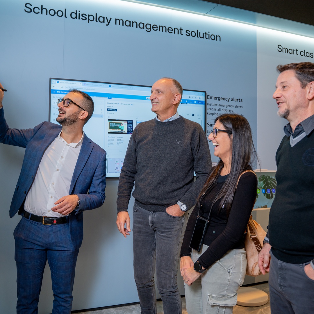 ISE_Show's tweet photo. Discover the Education Technology  Zone at ISE 2027 🎓 Interactive learning tech in Gran Via, then continue to EdTech Congress Barcelona at Fira Montjuïc, 3–4 Feb. One badge, both venues. Register now 👉 https://t.co/nsq4PbVqX0 #ISE2027 #ISE #EdTech #EdTechCongressBCN https://t.co/5kBx2VKkO1
