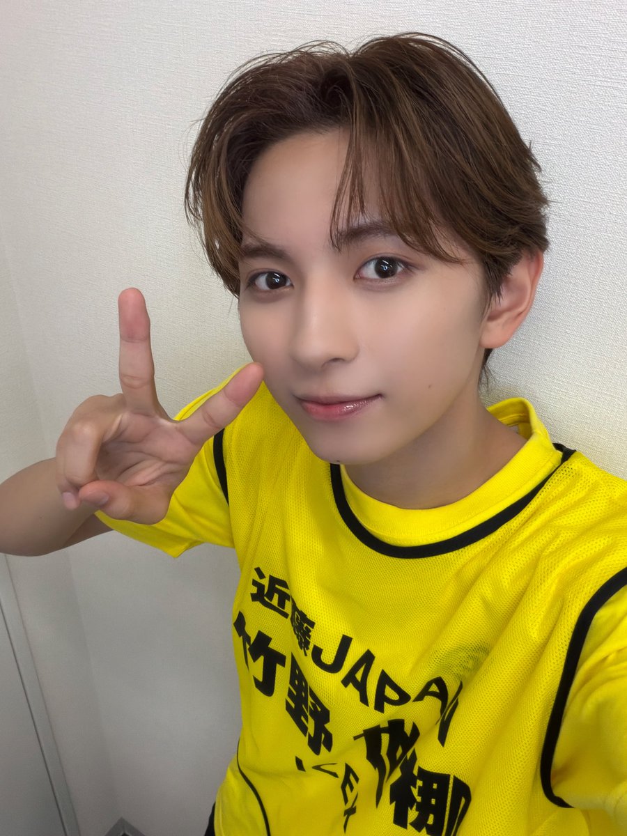 ICEx_official's tweet photo. 🦐EBiDAN大運動会🦐
#スポーツマンヒップ

＼ #ICEx  #竹野世梛 💜／

🎌近藤JAPAN

おめめきゅるきゅる最年少！👶🏻
2008.8.28 18歳

『スポーツマンヒップ！』ありがとうございました！！！

近藤JAPAN最高に楽しかった！！

最後のリレーもめっちゃ熱かった！！！！！

また幸せな日がみんなのおかげで増えました🥹🥹🥹

気をつけて帰ってね！

▼Instagram📷
https://t.co/rHi5H0f0xC

▼TikTok📲
https://t.co/p3wX1ZR6Ma

▼ICEx公式HP🧊
https://t.co/Oryxm49Vhf

#EBiDAN大運動会 #EBiDAN
#ICEx #COOLer