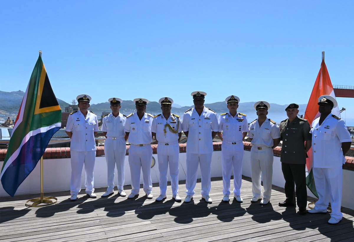 indiannavy's tweet photo. 𝗧𝗵𝗿𝗲𝗲 𝗡𝗮𝘃𝗶𝗲𝘀. 𝗧𝗵𝗿𝗲𝗲 𝗖𝗼𝗻𝘁𝗶𝗻𝗲𝗻𝘁𝘀. 𝗢𝗻𝗲 𝗦𝗵𝗮𝗿𝗲𝗱 𝗠𝗮𝗿𝗶𝘁𝗶𝗺𝗲 𝗘𝗻𝗱𝗲𝗮𝘃𝗼𝘂𝗿
 🇮🇳🇧🇷🇿🇦 #BridgesofFriendship 

#INSTarkash arrived at Simon’s Town, South Africa, on 11 Oct 26 to participate in #IBSAMAR_IX, with the Brazilian and South African Navies.

Upon arrival, the Commanding Officer called on RAdm Handsome Matsane, Flag Officer Fleet, South African Navy. Discussions focused on #maritimesecurity and mutual cooperation at sea.

The exercise will feature joint training and professional engagements, enhancing interoperability and strengthening maritime cooperation among the three Navies.

#StrongerTogether 
#MaritimeCooperation 
#IBSAMAR2026

https://t.co/lUjc7hcice

@SpokespersonMoD
@hci_pritoria
@IN_WNC @SANDF_ZA @marmilbr