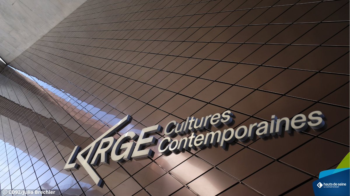 hautsdeseinefr's tweet photo. Le Large ouvre un nouveau chapitre culturel sur l’Île Seguin

Ce lundi 12 octobre, Georges Siffredi, Président du Département des Hauts-de-Seine, a inauguré le centre d’art contemporain Le Large à Boulogne-Billancourt, aux côtés de Jeanne Bécart, Vice-Présidente en charge de la culture, @pcbaguet , Maire de la @Ville_BoulogneB et Président de @GPSO_SeineOuest , de Laurent Dumas, Président-directeur général du groupe @Emerige  et Président du Large, et de Catherine Gros, Présidente du Fonds Renault pour l’Art et la Culture.

Après la Seine Musicale et le parc départemental Gauthier-Mougin, ce nouvel équipement enrichit l’offre culturelle de l’Île Seguin et rend l’art contemporain accessible au plus grand nombre.

« L’art irrigue désormais toute l’île Seguin, qui devient, aujourd’hui plus que jamais, le cœur battant de notre Vallée de la Culture, que nous continuons de développer. Depuis 2009, le Département est en effet résolument engagé dans ce projet de territoire, qui fait de la Seine un axe majeur de notre attractivité et de notre rayonnement par la culture. » 
Georges Siffredi, Président du Département des Hauts-de-Seine.