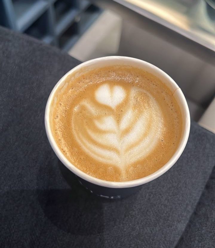 alhf9x's tweet photo. 🤍☕️ https://t.co/PeabZCUXvR