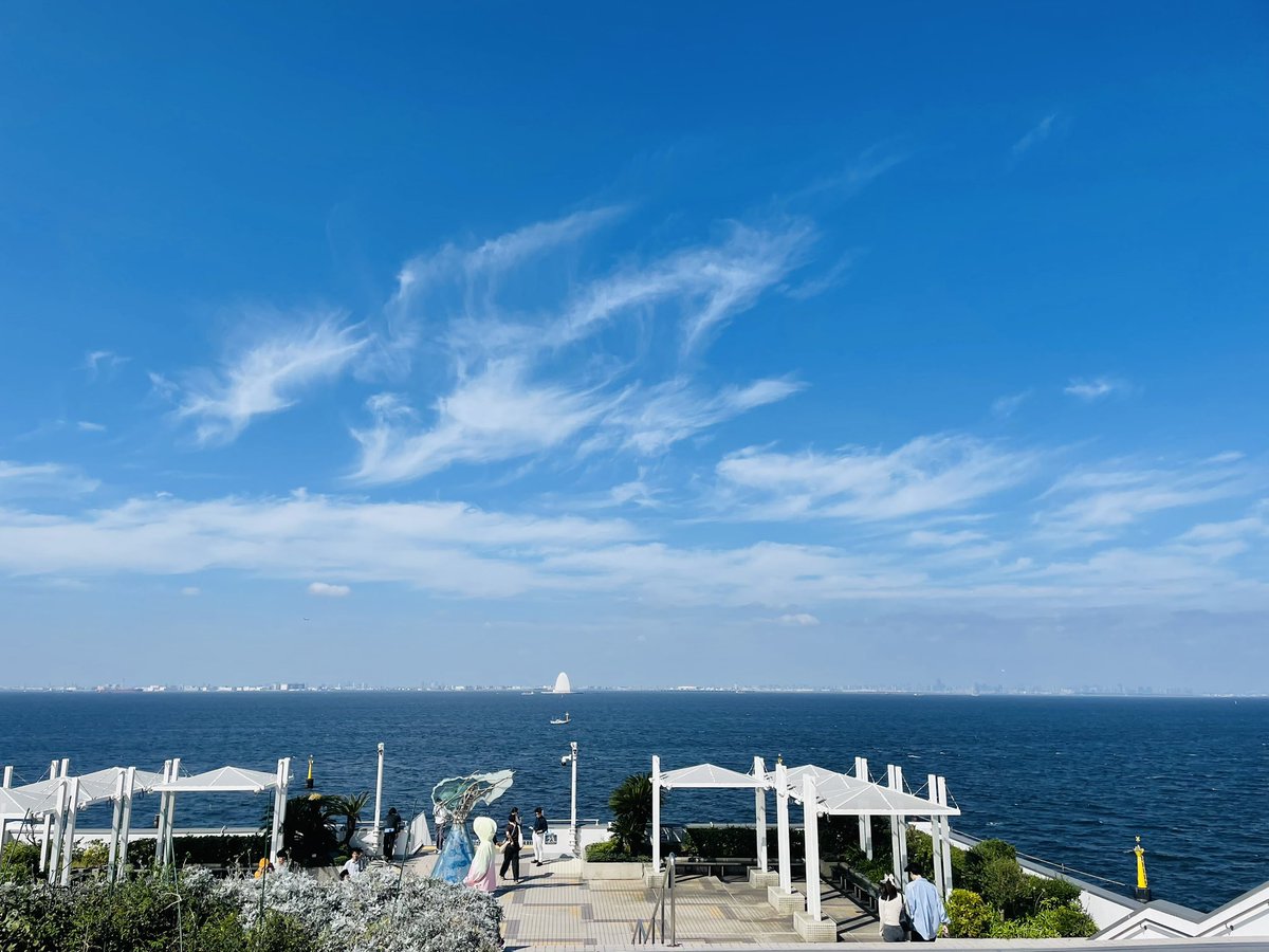 0523Hashiyama's tweet photo. 海ほたる寄ったの初めてだったのではしゃぎすぎて少し反省凄く充実した1日を楽しめましたありがとう無事お家に辿りつけましたと自分らしく勝手に伝えておきます https://t.co/UfMLhEuPSk