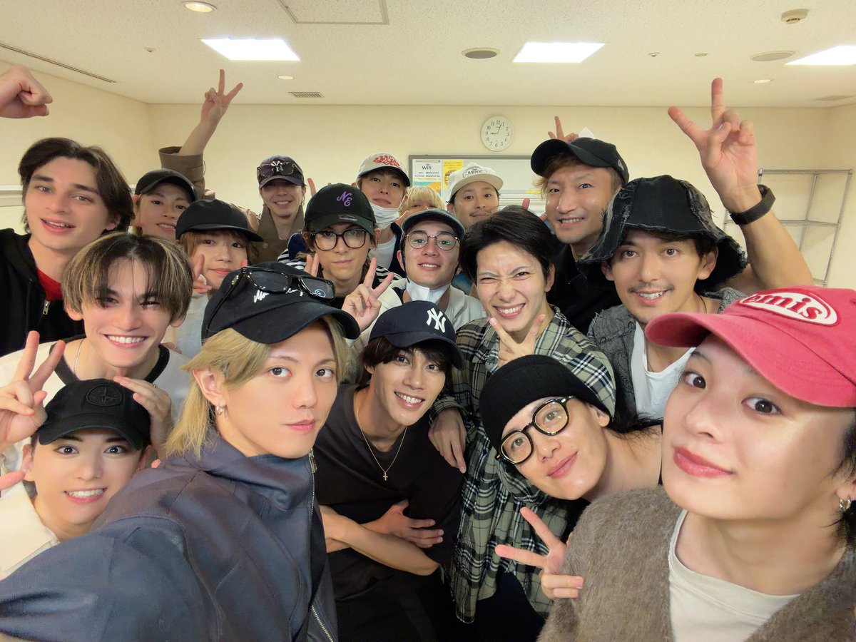 RyoyaTakahashi_'s tweet photo. #新テニミュ

東京千秋楽
ご観劇ご視聴ありがとうございました！

大阪公演もカンパニー全員フルパワーで。

義の人。 https://t.co/ir9A3d9cHy