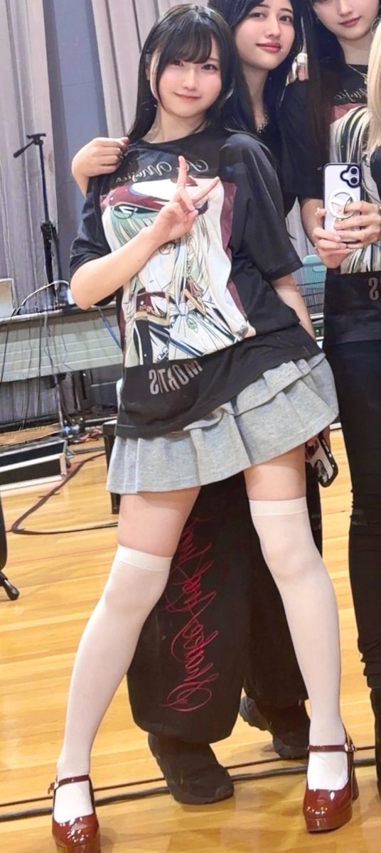 hotarushiome's tweet photo. im going crazy here https://t.co/x4GJCl4X4v