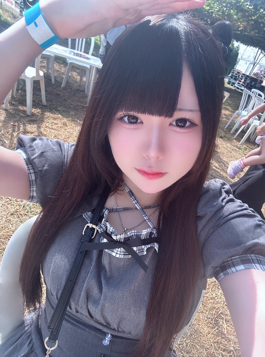 nano000000_'s tweet photo. ぶどう狩り行ってきた！💜 https://t.co/e028DNfoRW
