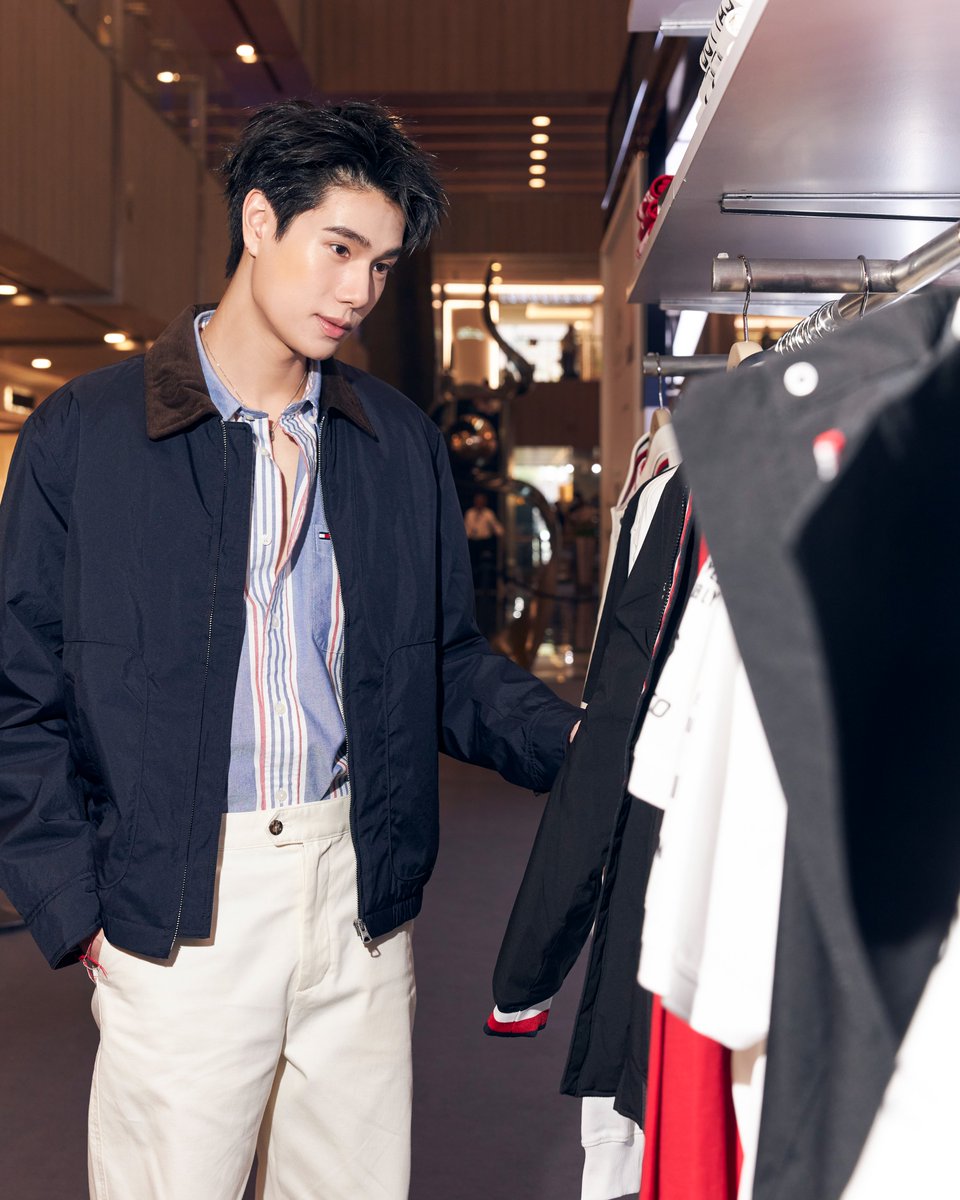 GMMTV's tweet photo. #TommyHilfiger #TommyHilfigerxCadillacF1
@TommyHilfiger 
#Phuwintang @phuwintang 
#GMMTV https://t.co/pVYpt9ZB6P