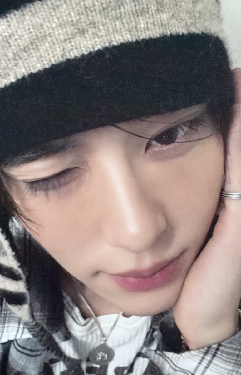s2oniiii's tweet photo. 뭐야? 저요 https://t.co/QzJ5P5OM0r
