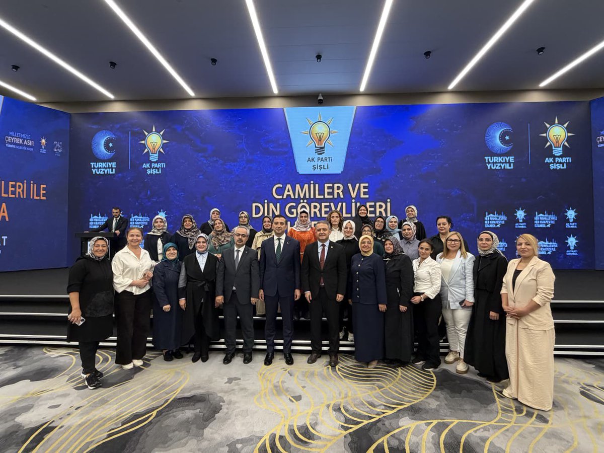 AKKadinSisli's tweet photo. Camiler ve Din Görevlileri Haftası vesilesiyle, İlçe Başkanımız Serkan Polat’ın katılımlarıyla düzenlenen kahvaltı programına Kadın Kolları olarak katılım sağladık.

Manevi değerlerimizin yaşatılması ve toplumsal  adına gerçekleştirilen programda emeği geçenlere teşekkür ederiz. https://t.co/KHKL1UYykE