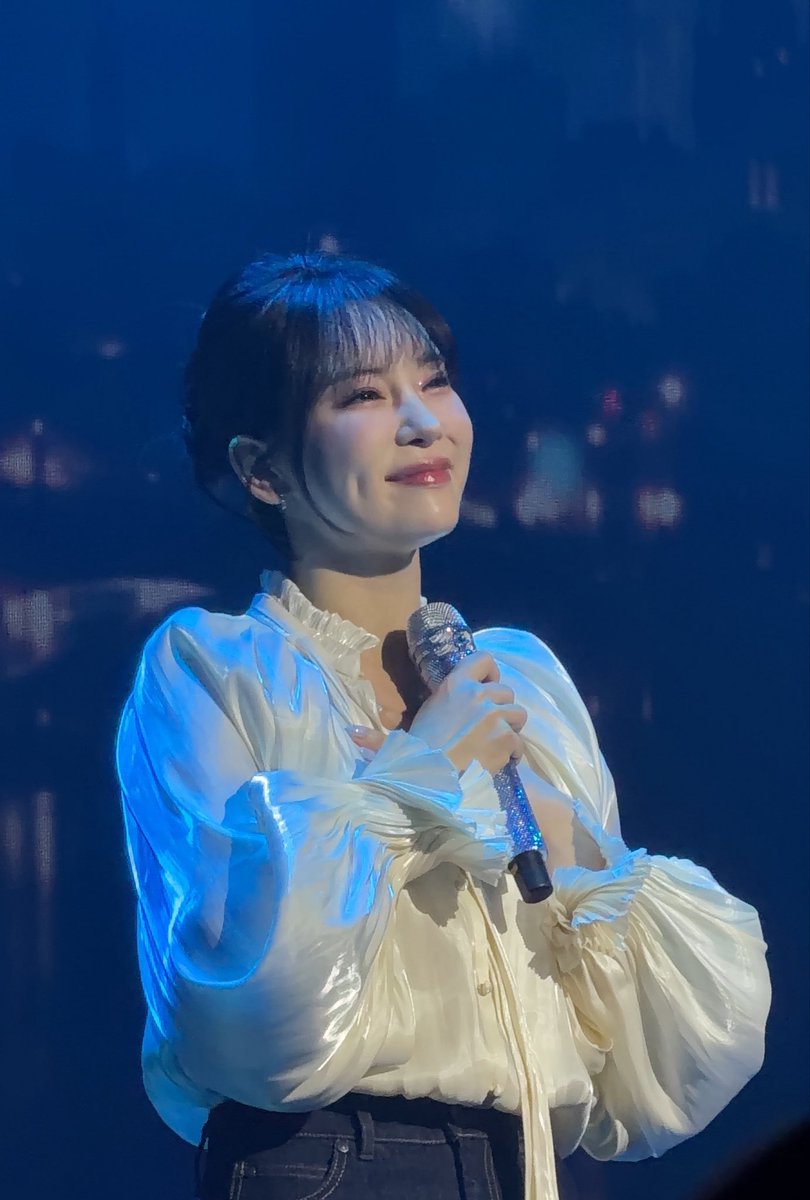 bubblesumm's tweet photo. 오늘 얼굴 뭐지 진짜 https://t.co/hmduOcwwE9