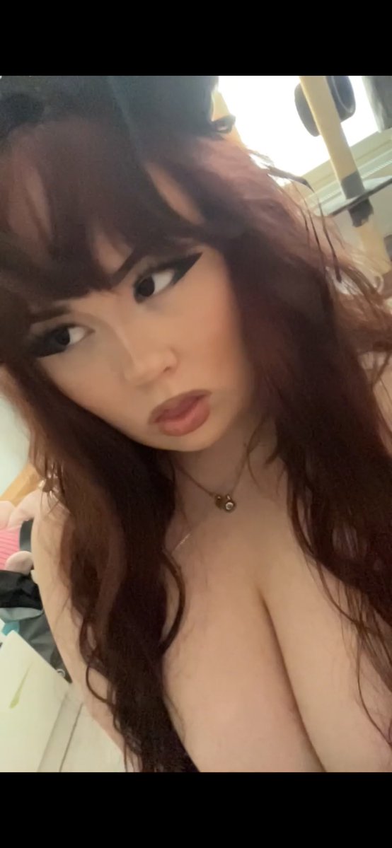 ilovelittlekitt's tweet photo. HEYYY MY INTRO!!  MOOT MEEE🐾🐾
• 18
• eu 
• not new to nsfw 
• im fun :3 #intro #nsfwtwt #moots #nsfw https://t.co/3vibMU4unI
