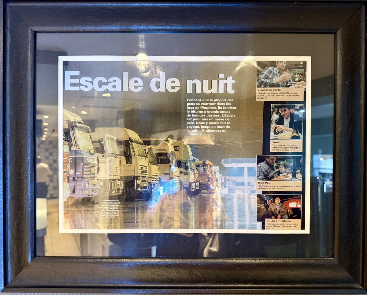 Gwiazdzinski's tweet photo. L’escale c’est aussi la #nuit …
#routier #chateauroux https://t.co/MBea7IVCi1