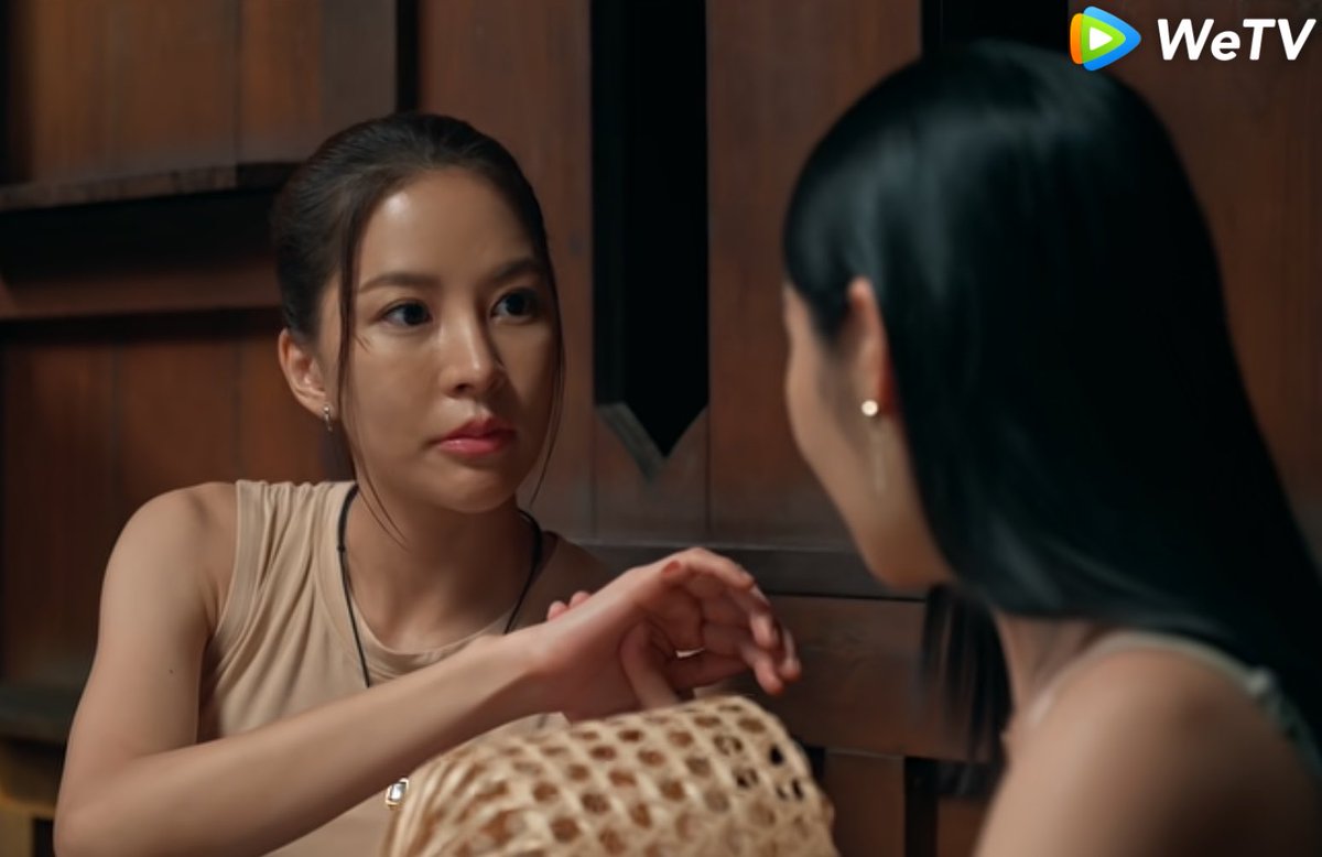 KAMIBBLINK's tweet photo. ทุกคนเงียบๆค่ะ อย่าค่ะ😖

KHOM KHLANG EP6
#ข่มขลังตอนที่6 https://t.co/9xXLWDUWLQ