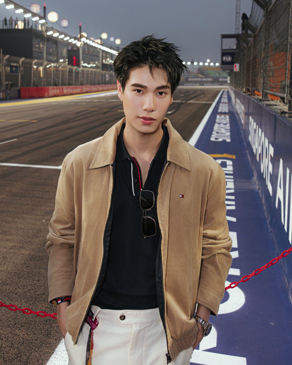 GMMTV's tweet photo. #TommyHilfiger #TommyHilfigerxCadillacF1
@TommyHilfiger
#Ppnaravit #Phuwintang
#FourthNattawat
#GMMTV https://t.co/1AWFaaWJkj