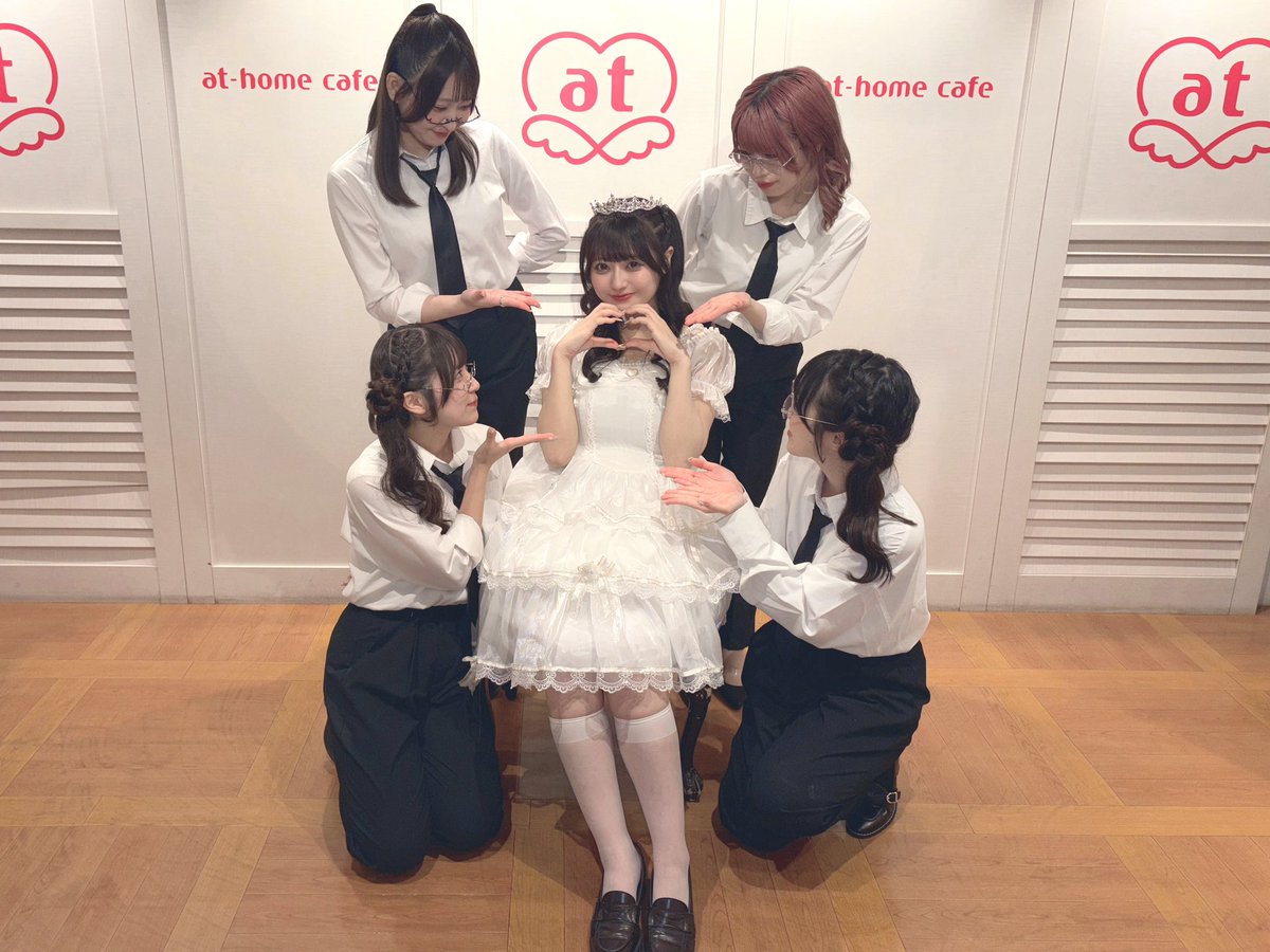 maid_sumika's tweet photo. すみか"SP"でした. ゜*。:゜Ｏ(≧▽≦)Ｏ゜:。* ゜. https://t.co/PmhrorstQM