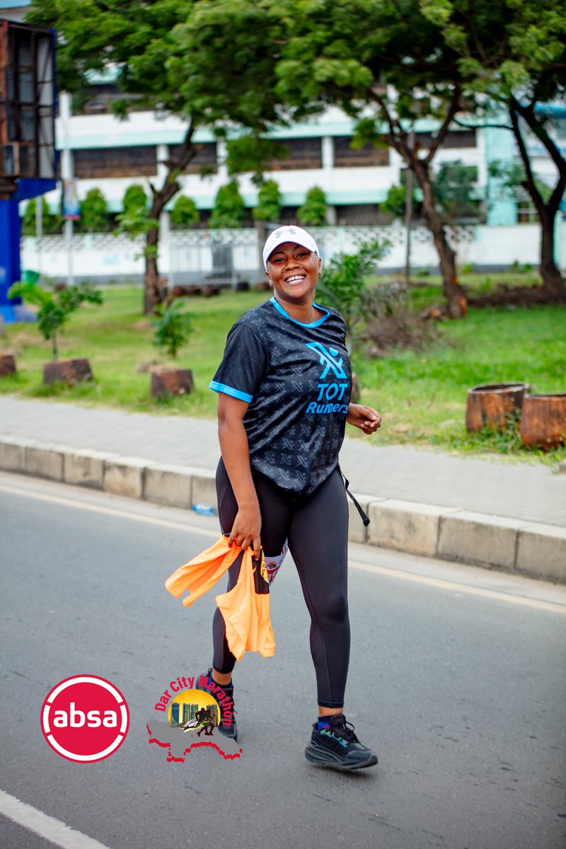 TOTRunners's tweet photo. Stepping into a new week with a smile.!
Keep showing up, keep pushing, and trust the journey.
#TOTRunners #LetsRun https://t.co/g5FmngIilg