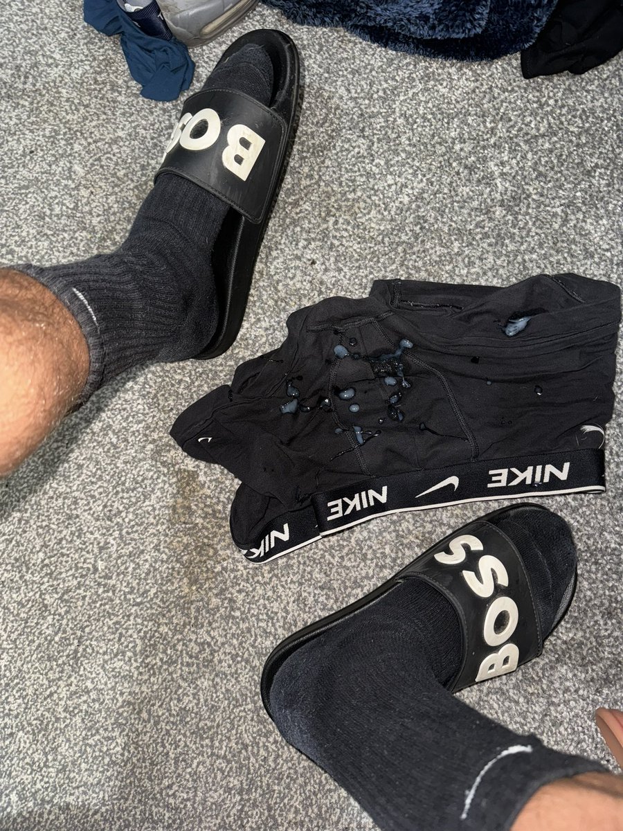AlphaCraigMac's tweet photo. Who wants some Alpha boxers this week? Can be costumed to order
#Findom #Cashmaster #SockWorship #SweatyFeet #PayPig #AlphaFeet #musclegod #alphagod #scallymaster #scallydom #chav #sneakermaster #cashslave #footslave #moneyslave #alpha https://t.co/DG8WSmiv41