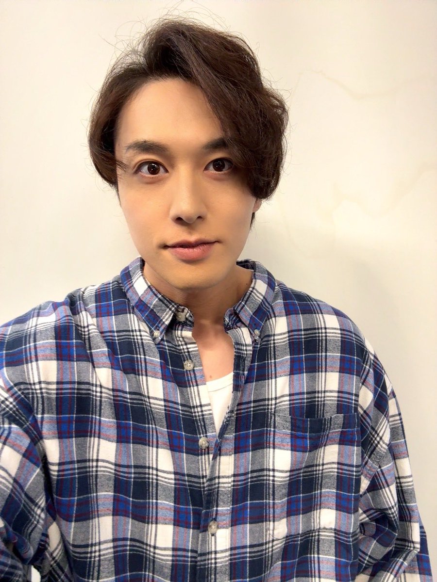 SeIyA__InAgAkI's tweet photo. 稲垣成弥2026秋EVENT無事に終了しました！

こうやってみんなと顔を合わせて話ができて、笑ってくれて本当に幸せで素敵な一日でした。
こりゃいい夢しか見ないだろ。今日。

本日はご来場いただき誠にありがとうございました！
最高だったー！！！ https://t.co/xt3kQoawMm