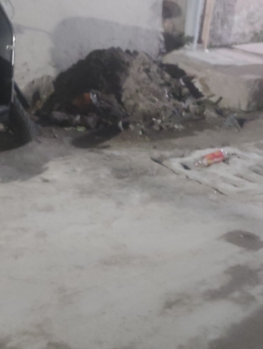 SyedWajeeh8's tweet photo. Request to clear the mud slit from near https://t.co/v4qr37QeBg.9-11-183 Alliance school lane Golconda Fort @GHMCOnline @CommissionrGHMC @DC_circle32 @ZcGolconda . Cell 7981937352 https://t.co/ZuMBkw66yj