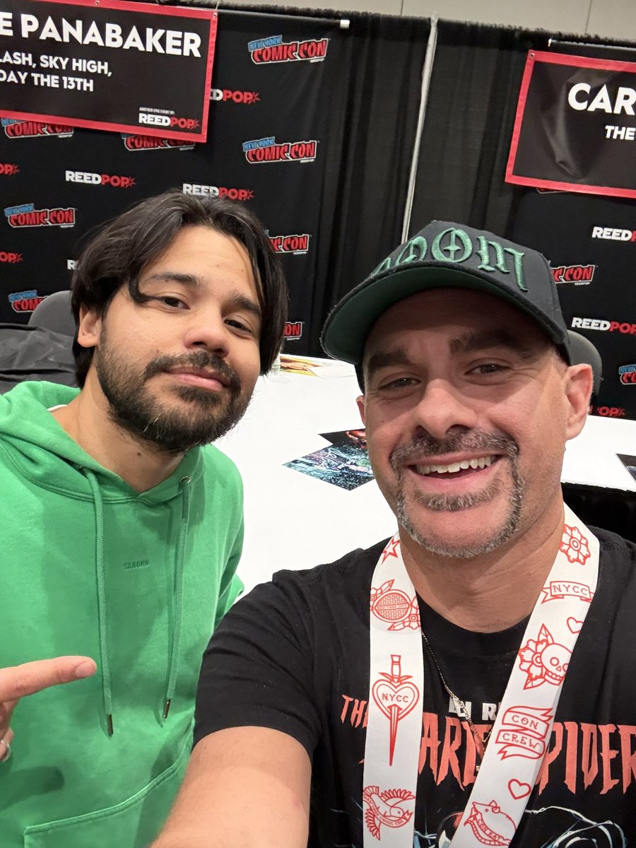SuperPoweredPop's tweet photo. It was nice meeting & getting to talk for a few w/ Cisco Ramon aka Vibe from “The Flash” TV Series, one of my favorite TV shows ever aired!
#TheFlash #Flash #DC #TheCW https://t.co/lBtZAxKRcx