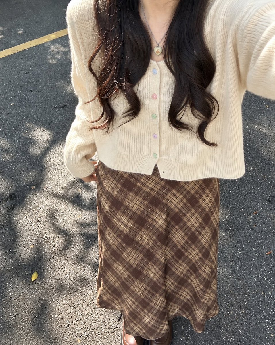 MmmMmm1831967's tweet photo. 秋といえばのチェックコーデ🪽⋆⊹𓂃 ࣪ ˖

#日常　#日常垢 https://t.co/GASjk3dAYk
