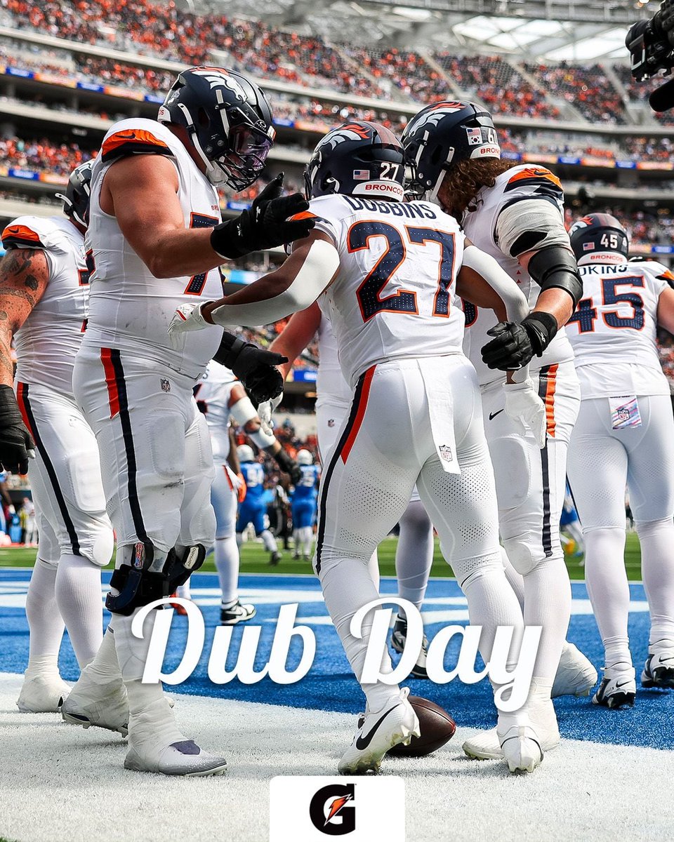 Broncos's tweet photo. Happy Dub Day, #BroncosCountry 🤩 https://t.co/07kfTpRrNe