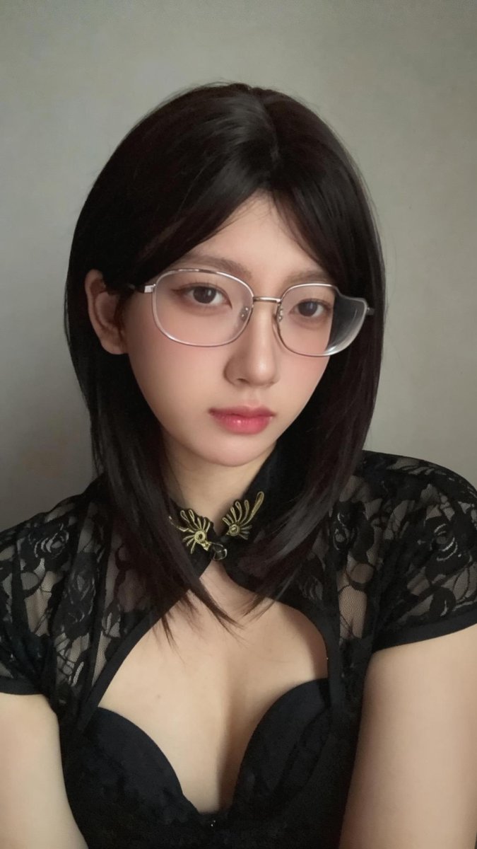 Hongxinyouu's tweet photo. 谁的妈咪 #妖妈 #男娘 #ts https://t.co/cWEFEmoyX5