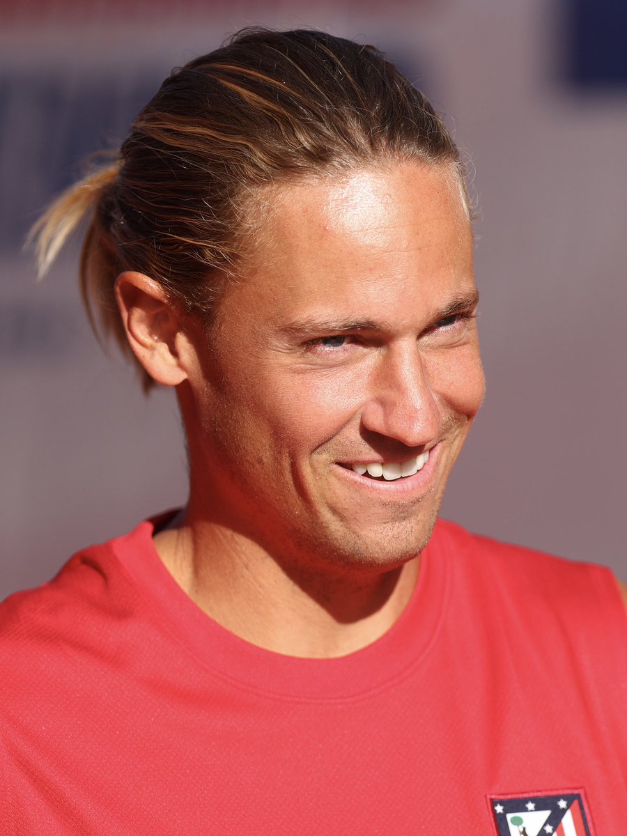 atletienglish's tweet photo. Smile. Atleti plays tomorrow 🤩 https://t.co/WjScDDcrAW
