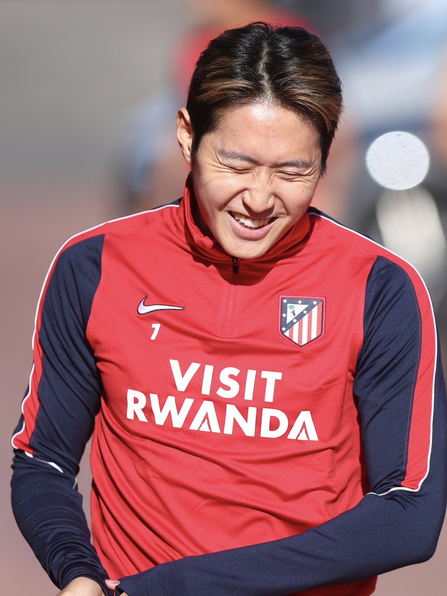 atletienglish's tweet photo. Smile. Atleti plays tomorrow 🤩 https://t.co/WjScDDcrAW
