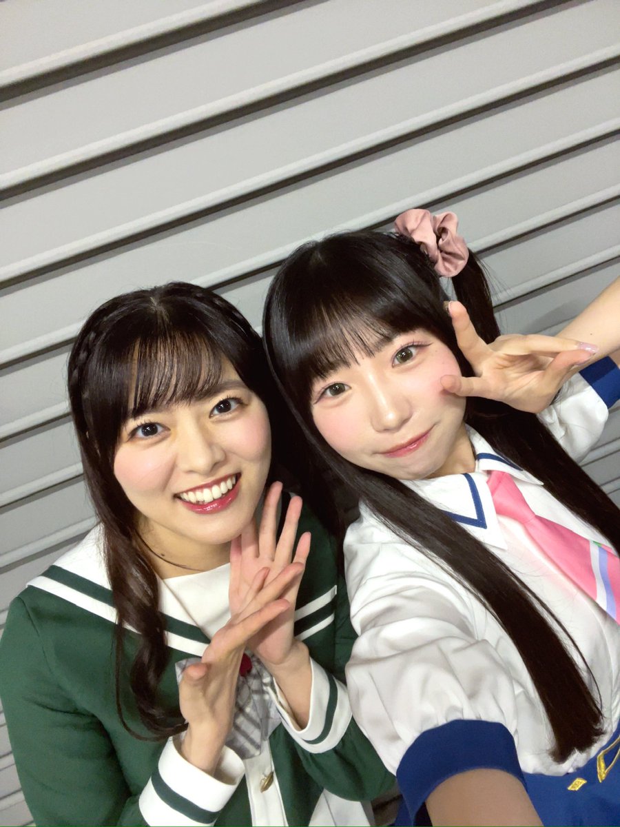 Ayasaki_Honon's tweet photo. 幸せ時間共有🫶🏻 Part2！

スクールアイドルミュージカルの先輩方とお写真撮らせていただきました…😭💚❤️

(思い出はALTに少しだけ☺️) https://t.co/3U7Frbd511