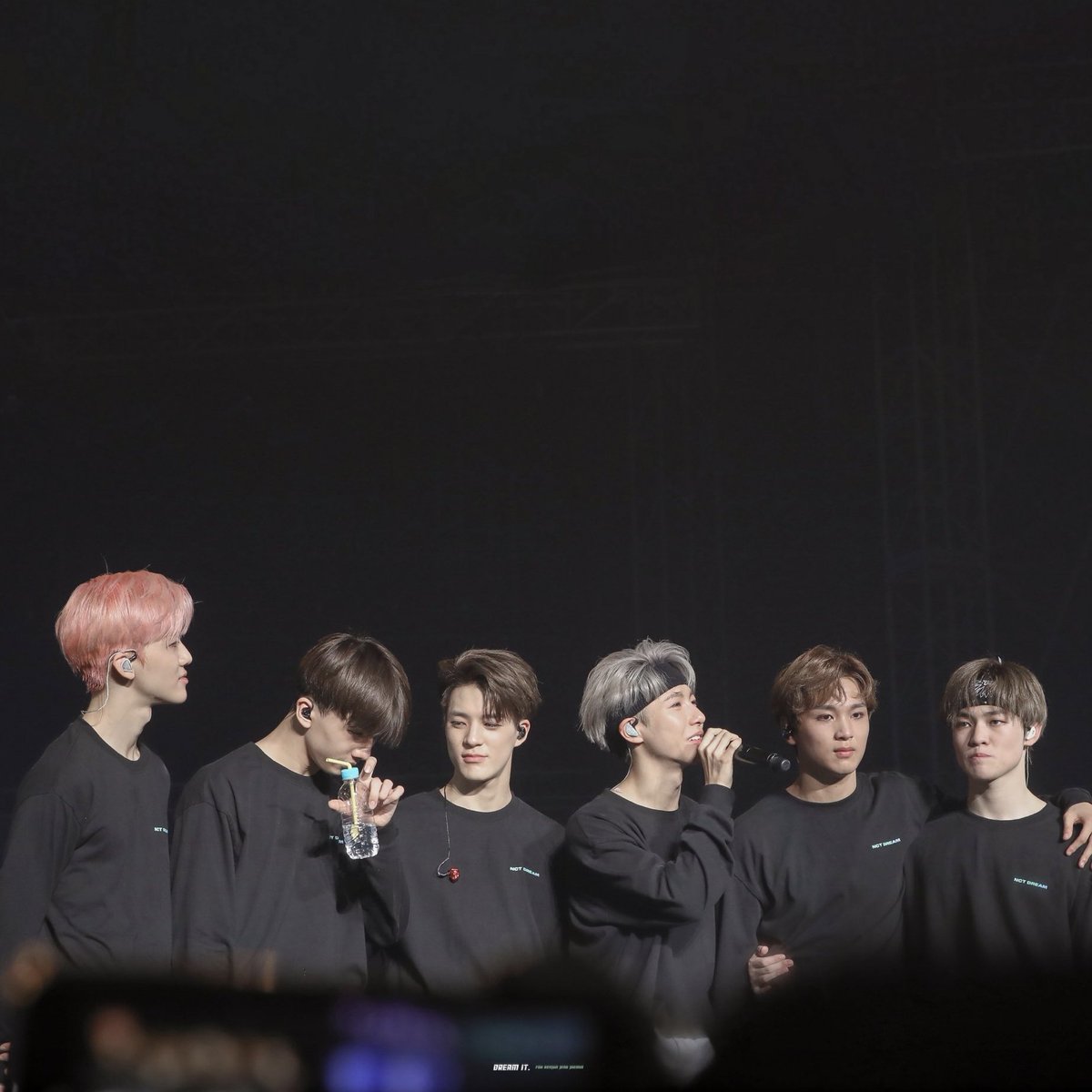 jisunqpawrk's tweet photo. #2026MAMAVOTE #NCTDREAM

       “did we make it?”                    “yes, we did!” https://t.co/rIDDVPf8Fx