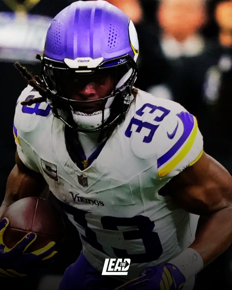 NFLLead's tweet photo. Aaron Jones in Week 5:

28 Touches
117 Yards
1 TD

The Vikings remain unbeaten. https://t.co/roH0XNFFTb