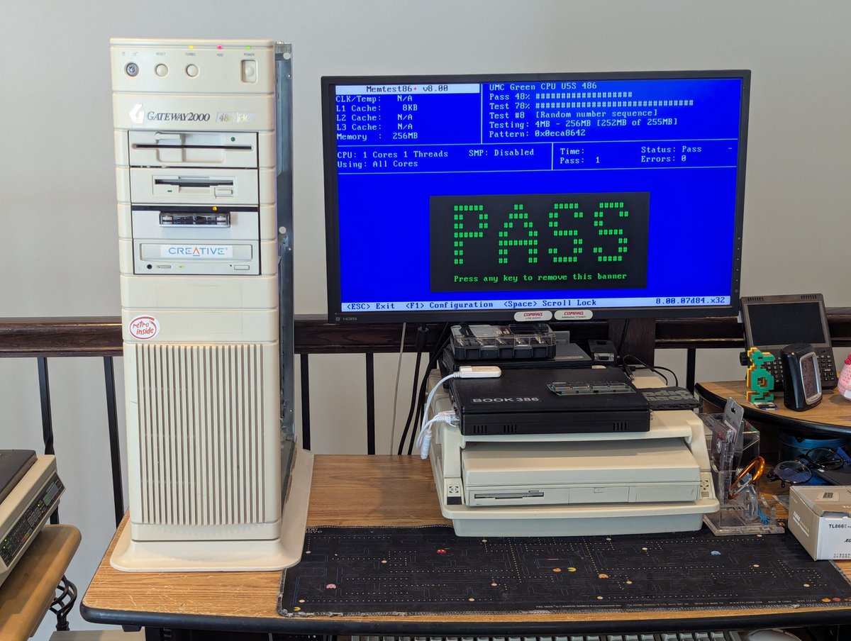 RetroTechChris's tweet photo. Oh heck yeah! This test took a long time to run, I let it run overnight 🤣. 256MB of memory...in a 486 😂 https://t.co/QOXwN9Mgf7