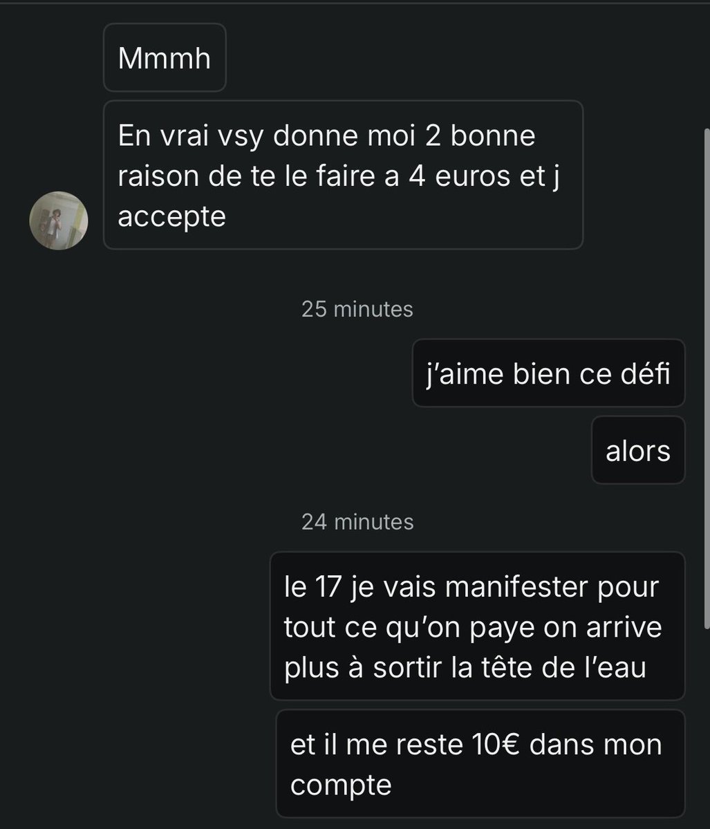 magatsumi95's tweet photo. c’est le meilleur vendeur de vinted🤣🤣🤣🤣🤣 https://t.co/yZxuTp3jeV