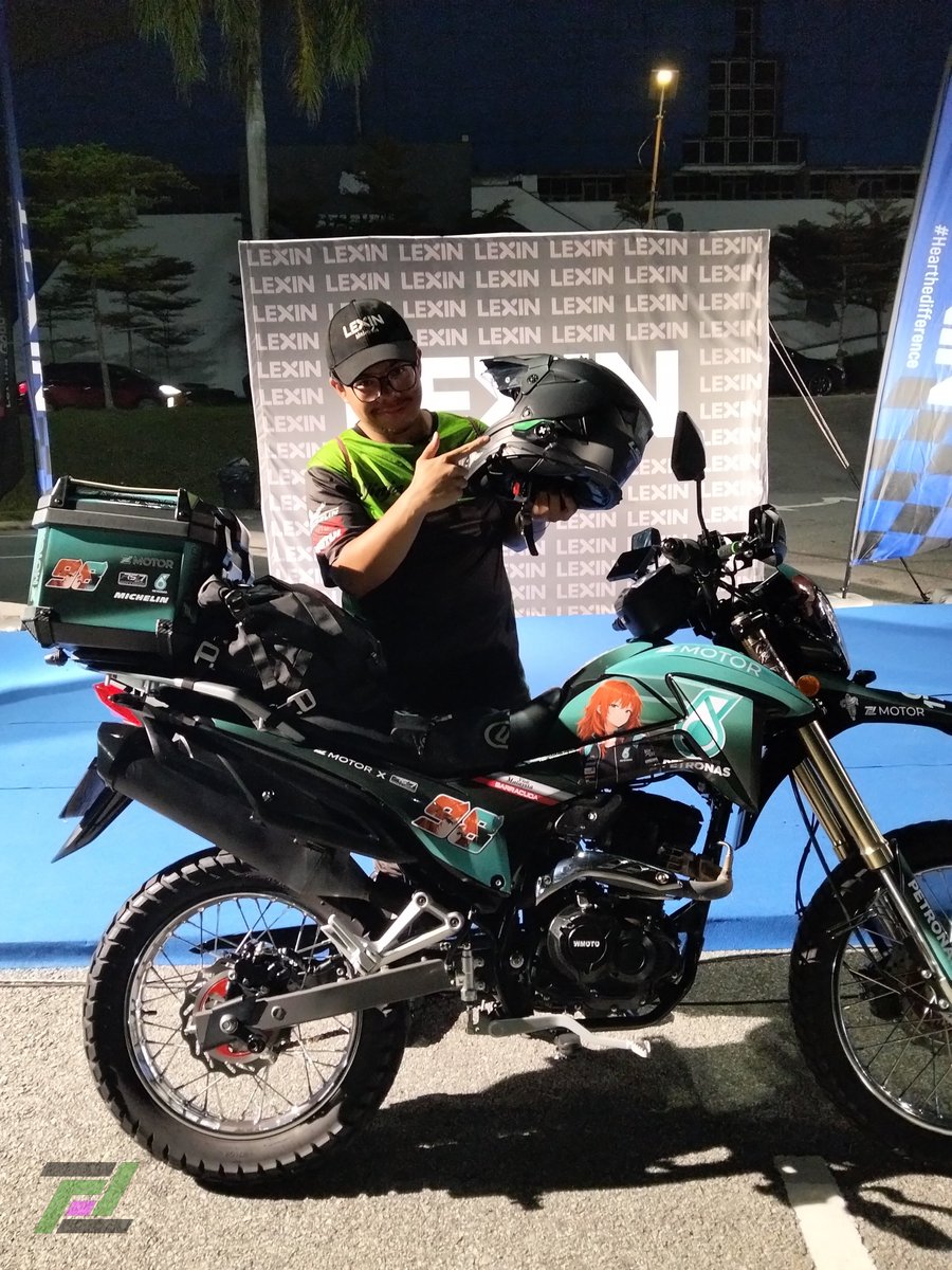 FauzanFZmy's tweet photo. MODENAS × LEXIN BIKE NIGHT 2.0

#LEXINMalaysia #Modenas #BikeNight #Gathering #BikeLife https://t.co/pQ7hDNlM0U