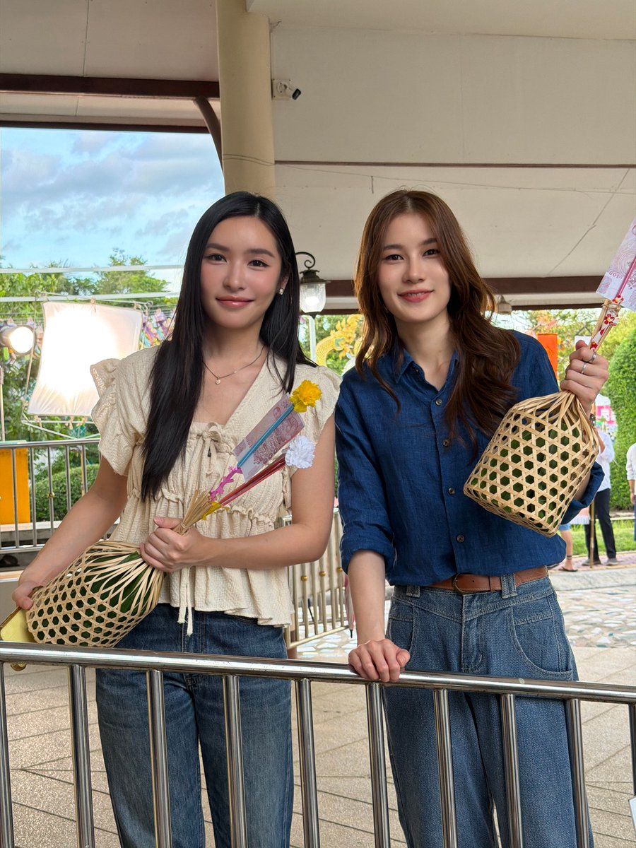 AndaAnunta's tweet photo. อีพี6 เป็นไงบ้างค้าบบบบ
วันที่ไปกองสนุกมากกกกก 
ยินดีที่ได้พบทุกคนที่พบพระนะฮ้าฟฟฟ

KHOM KHLANG EP6
#ข่มขลังตอนที่6
#andaanunta https://t.co/IcbO96e87X