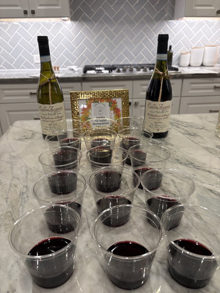 GAHandV's tweet photo. 🍷🤟 3rd Annual Georgia Hands &amp; Voices “Cases For A Cause” Fundraising event!  🍁Fall themed wine tasting to raise money to support our GA H&amp;V families. https://t.co/72sLQHlbCu