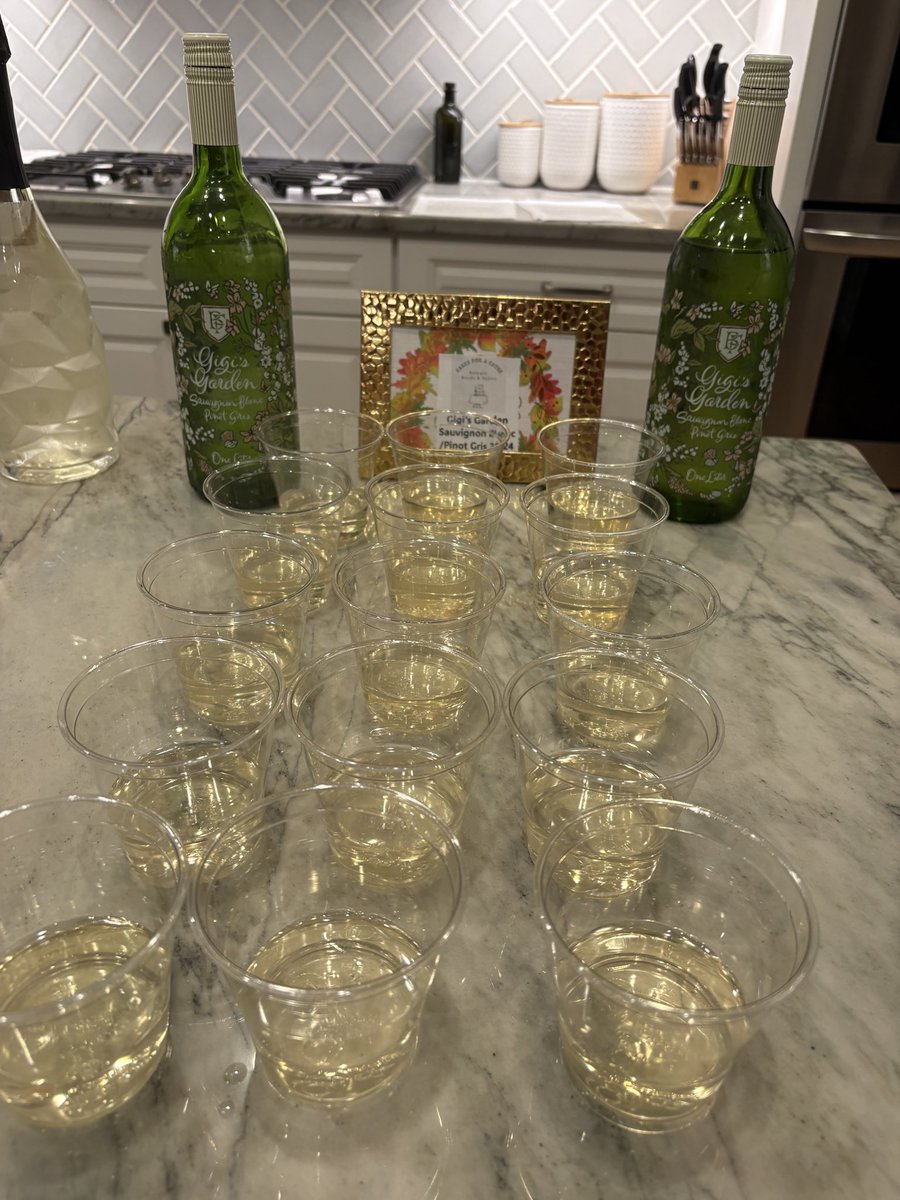 GAHandV's tweet photo. 🍷🤟 3rd Annual Georgia Hands &amp; Voices “Cases For A Cause” Fundraising event!  🍁Fall themed wine tasting to raise money to support our GA H&amp;V families. https://t.co/72sLQHlbCu