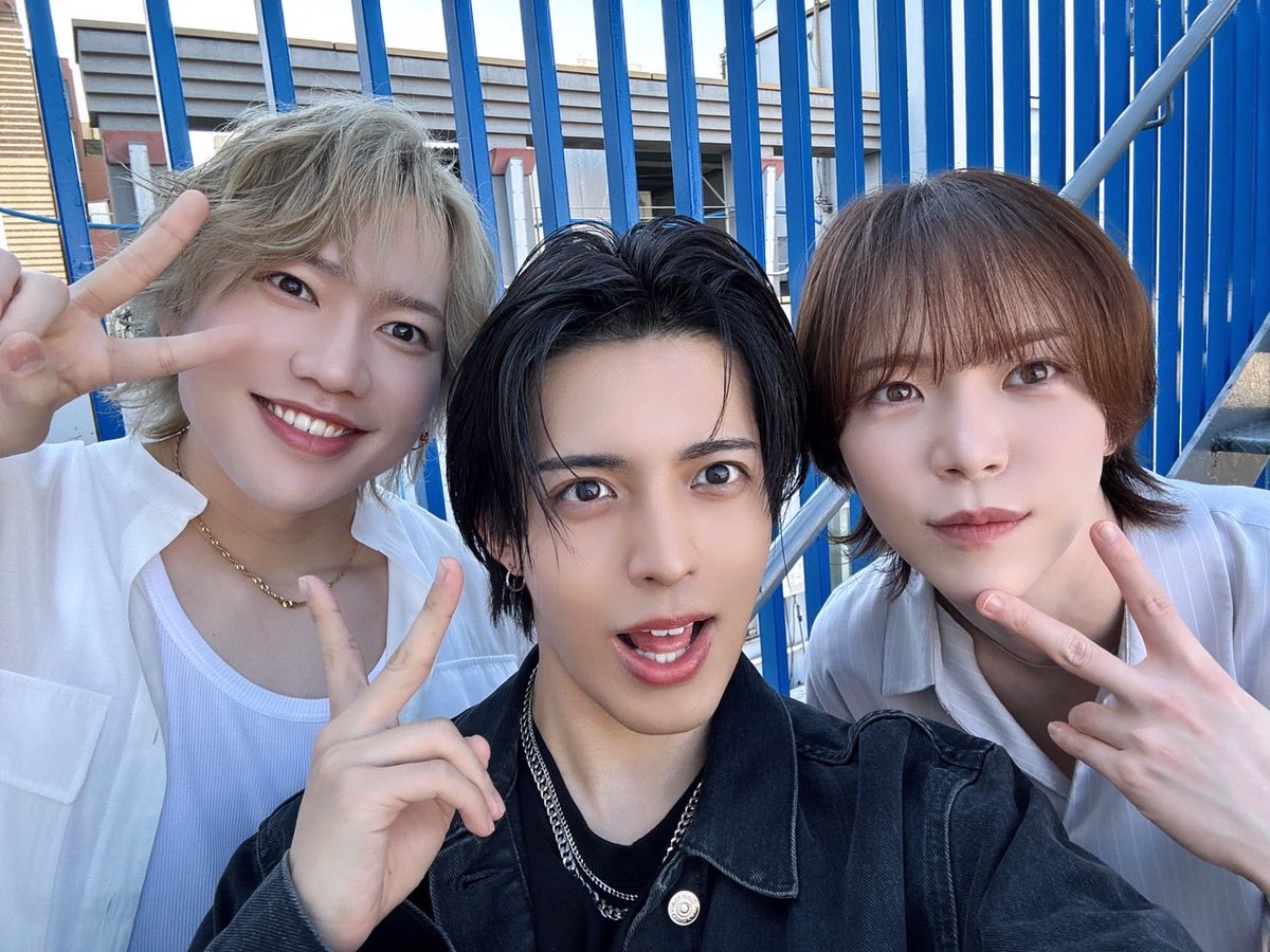 mj_jun_j's tweet photo. 本日は泰勇のトークイベントに
なかぽんとお邪魔させていただきましたっ！
やっぱり一緒に居るだけで楽しいね☺︎
また会えますように…！！ https://t.co/NEBSnwEP8h