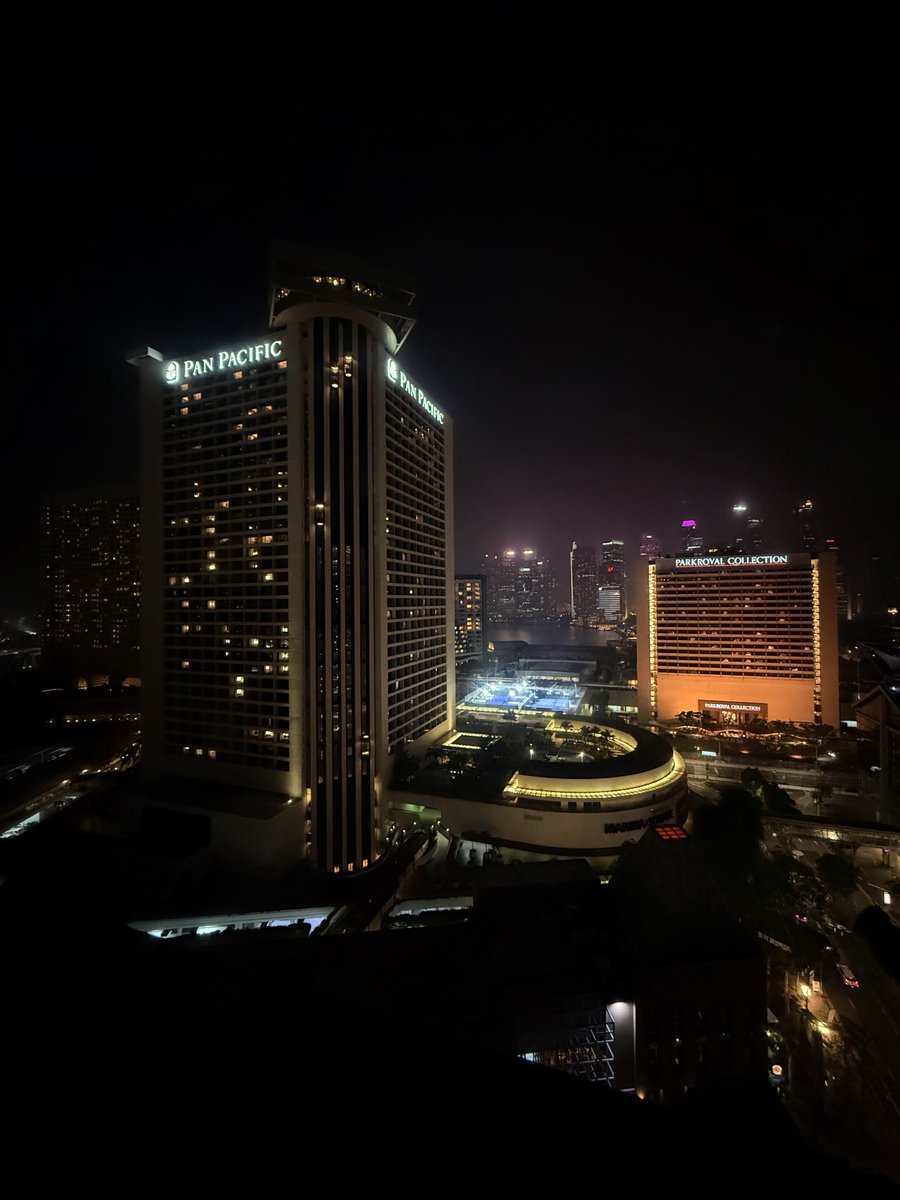 isoHIROSHI's tweet photo. こんばんはMarina Bay❗️ https://t.co/xxYkcrnMVj