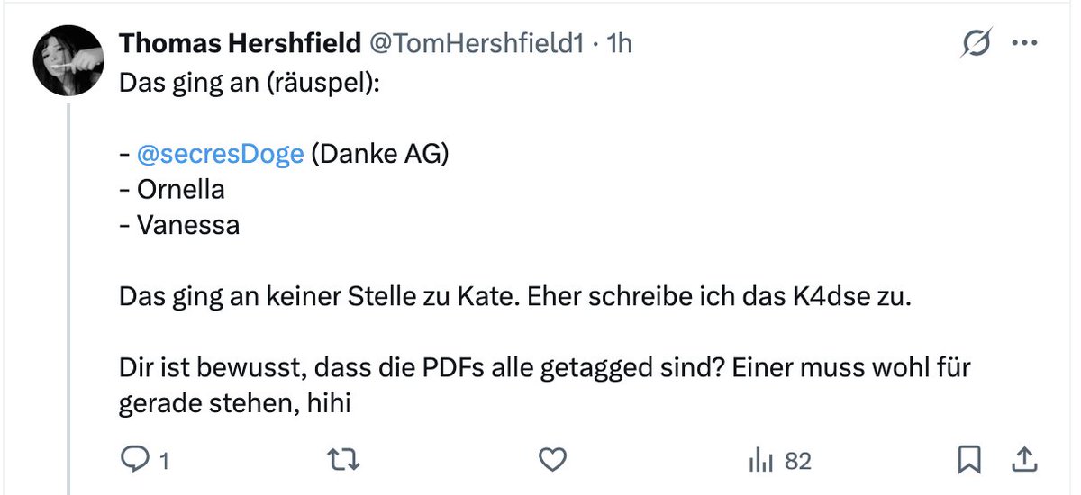 SirYura_'s tweet photo. Herr Makuch hat mal wieder vergessen, wohin seine Sachen überall hingelangt sind. Du hast Kate am selben Tag noch mit "rechtlichen Schritten" gedroht. Hast du das vergessen?
#XelixFiles https://t.co/R8liCu0b1V