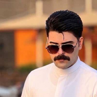 PDI_21's tweet photo. @Mustafa2Fahad الاهتمام بالنظرات ووجيه الرجال هذي لكم يا مطايا ايران

ما تقدر تتكلم عن افعاله الي تلجمك وتلجم اشكالك

لكن دام وجيه الرجال ونظراتهم اهتمامك فسر لي ليش تناظر الارض يا مهان

هذي عاده عندكم ولا متربين عليها https://t.co/BWvq36xahf