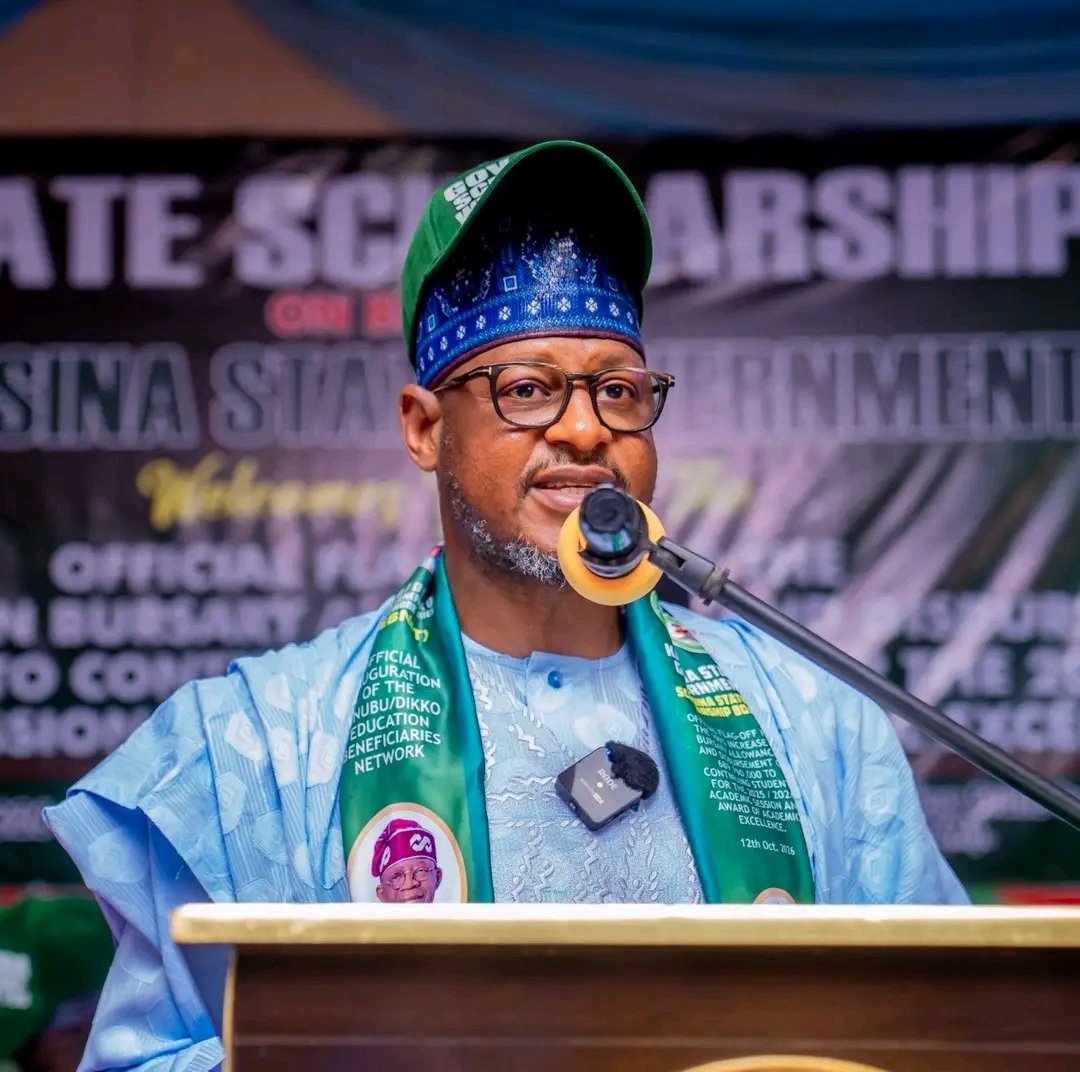samonlinemedia's tweet photo. Governor Dikko Radda has increased bursary allowances by 100%, disbursing ₦689.79m to 19,318 students across 97 institutions. He also announced new scholarships for 1,700 students, while the Scholarship Board returned ₦86m in unclaimed funds to state coffers. https://t.co/fvCdaA5Nqa