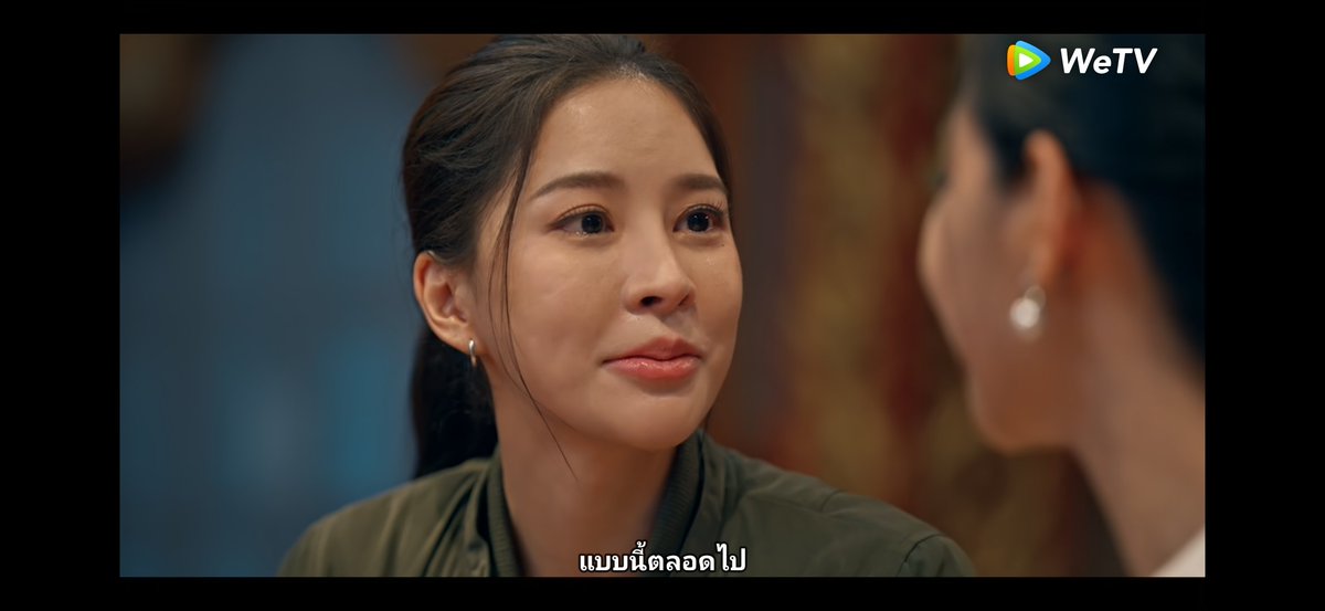 Pisip_23's tweet photo. ฉากนี้ปุยนุ่นกับพี่บิ๊นท์สื่ออารมณ์ได้ดีทั้งคู่เลย สายตา น้ำเสียงแบบฉันอินไปกับตัวละครอ่ะ คือรู้สึกเลยอ่ะว่าเค้าทั้งสองรัก โหยหาและเป็นห่วงกันและกันจริงๆ 

 KHOM KHLANG EP6  
#ข่มขลังตอนที่6 https://t.co/FaO1m3PwTK