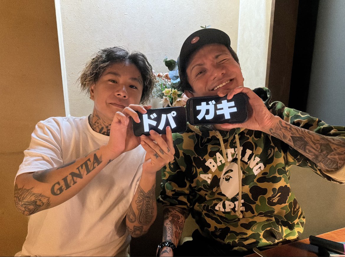 mr_ginta's tweet photo. 2人ともアソコを改造してます！！

僕はシリコンリングとボール1個
（ボール換算で7個）
田中聖さんはパール3個

2人合わせて10個
はいドパガキ🫣 https://t.co/4uLm2ZOhwj