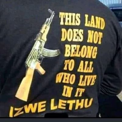 DimaMsuthu's tweet photo. @Msigi_Emotion @Julius_S_Malema Ramaaka, molotlhanyi, a real Judas Iscariot who betrayed our revolution with #ZuptaMustFall in collaboration with Apartheid @News24, a traitor
#IzweLethu https://t.co/vGEBjnDQQH