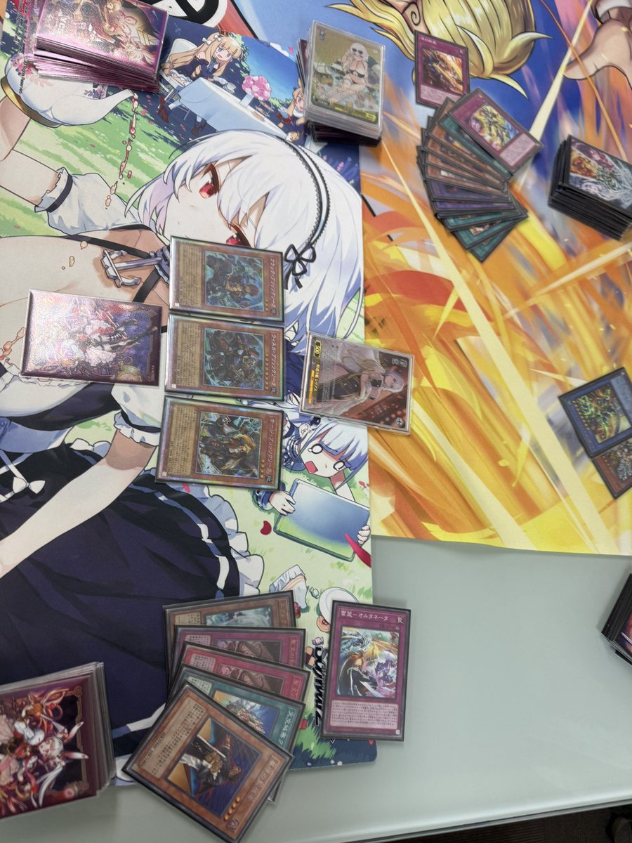 WSBN_CARD's tweet photo. #遊戯王
今日の活動報告です！
特に熱かった試合は…

ブリッツクリーク vs  光の闇の儀式

今話題の墓守の監視者が後手まくりに大活躍！！

二つの心を破壊し、リソース勝負で優位に立つことに成功しました！！

光と闇の儀式や三幻魔が強い今の環境で要注目のカードかもしれません！ https://t.co/62Z2ARwWom