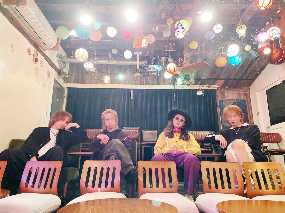OTOMO_1234_'s tweet photo. 真ん中THE BIRTH DAY 2026
サトシ&amp;seiyaありがとうございました🤝

次回は11/15 寺ライブ

気をつけてお越し下さい☺️

お寺でお会しましょう⛩️ https://t.co/nofh19EjcK